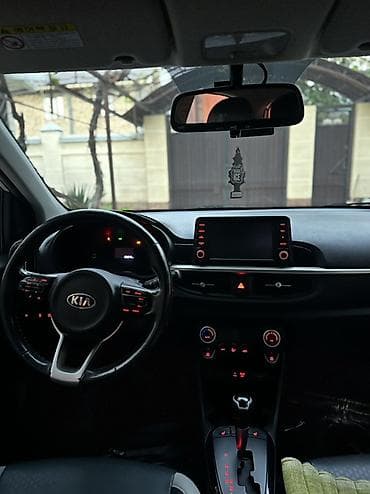 бесплатно машина: Kia Morning: 2018 г., 1 л, Автомат, Бензин, Хэтчбэк — 6
