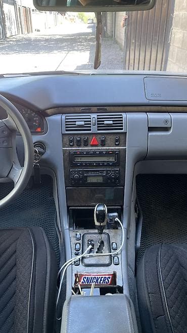 эшка германка: Mercedes-Benz E-Class: 2000 г., 3.2 л, Типтроник, Бензин, Седан — 6