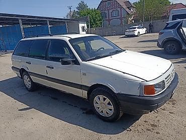 варянтка машина: Volkswagen Passat Variant: 1989 г., Ручные, Универсал — 1