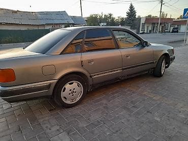 Audi 100: 1991 г., 2.3 л, Бензин, Седан — 2