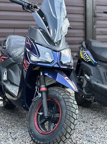 t max: Скутеры/максискутеры с внедорожными и городскими характеристиками — 5