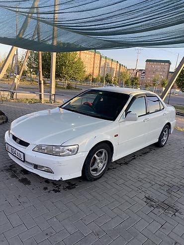 step vagon: Honda Accord: 2000 г., 1.8 л, Автомат, Бензин, Седан — 10