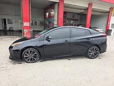 k3 2020: Toyota Prius: 2020 г., 1.8 л, Вариатор, Гибрид, Хэтчбэк — 8