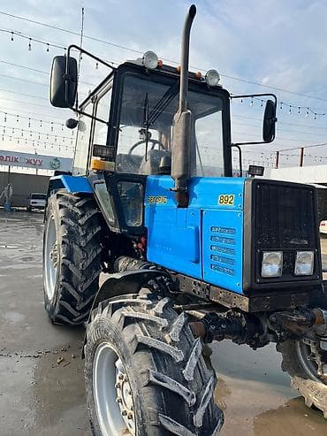 беларус трак: Мтз 892 абалы жакшы радной гулиштили бар капотун защитниктери бар — 2