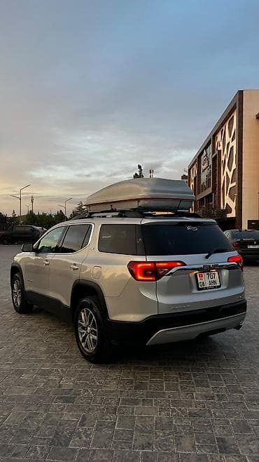 Унаа: GMC Acadia: 2018 г., Кроссовер — 3
