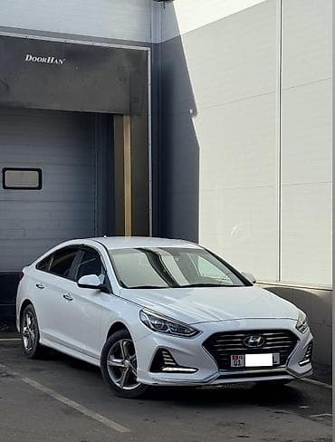Hyundai Sonata: 2018 г., 2 л, Автомат, Газ, Седан