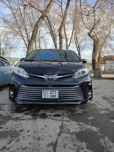 тоета сиента: Toyota Sienna: 2019 г., 3.5 л, Автомат, Бензин, Минивэн — 10