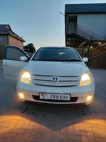 kia ev3: Toyota Ist: 2003 г., 1.3 л, Автомат, Бензин — 1