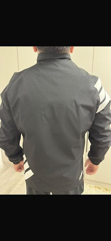 Свитера: Ветровка adidas Adventure, новый — 4