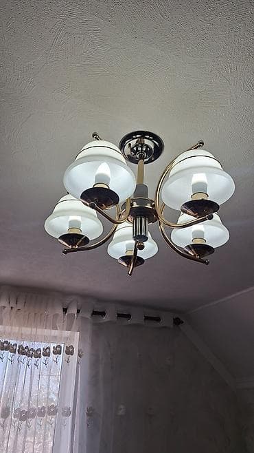 зеркало домашнее: Люстра — 1