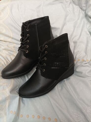 фирменная обувь из италии: Ботинки, 43, Новый, цвет - Черный, Самовывоз — 1