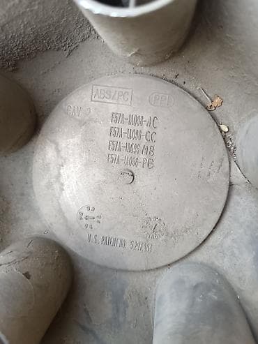 накидка форд: Колпаки R 17, Б/у, Комплект — 3
