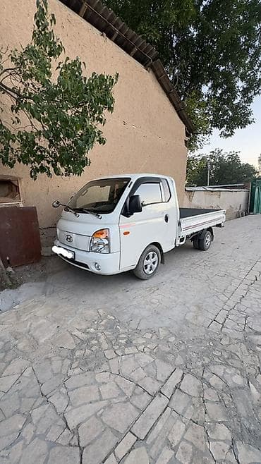 Транспорт: Hyundai Porter грузовой бортовой малотоннажный автомобиль - Тип — 1