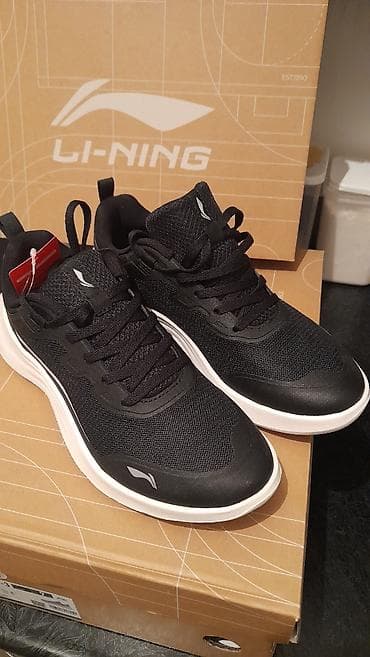 Сабо: Кроссовки, 37, Новый, цвет - Черный, Самовывоз — 1