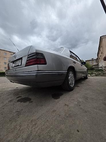 mercedesbenz 211: Mercedes-Benz E-Class: 1994 г., 2.2 л, Автомат, Бензин, Седан — 3