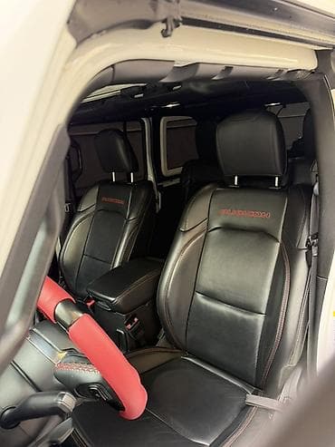 4 7: Jeep Wrangler: 2019 г., 2 л, Автомат, Бензин, Внедорожник — 10
