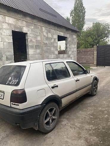roewe ei5: Volkswagen Golf: 1992 г., 1.8 л, Механика, Бензин, Хэтчбэк — 1