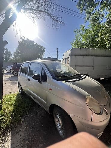 чанган машына: Daewoo Matiz: 2010 г., Кол менен иштөөчү, Хетчбек — 2
