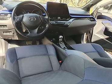 e star: Toyota C-HR: 2017 г., 1.8 л, Вариатор, Гибрид, Кроссовер — 5