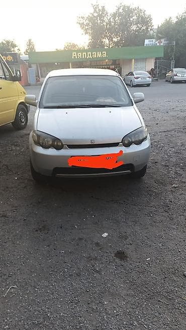 Honda HR-V: 2000 г., 1.6 л, Механика, Бензин, Кроссовер — 2