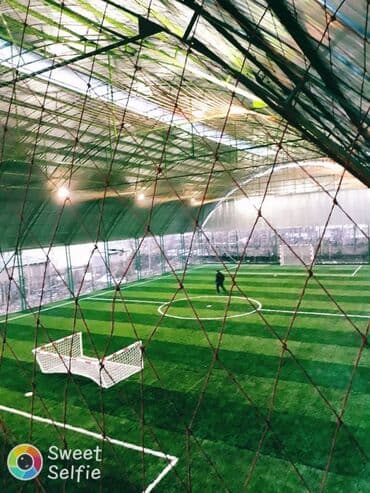 цена искусственного газона для футбольного поля: Искусственный газон для футбольных полей, полосатый высота 40-50 ММ — 3