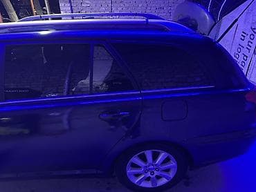 Унаа: Toyota Avensis: 2003 г., 1.8 л, Кол менен иштөөчү, Бензин, Универсал — 5
