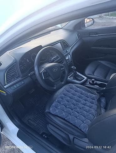 таета авто: Hyundai Avante: 2018 г., Автомат, Бензин, Седан — 7