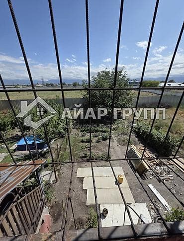 3 к: 3 комнаты, 67 м², 2 этаж — 10