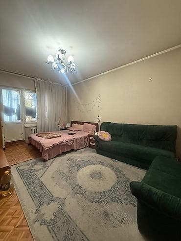 105: 3 комнаты, 62 м², 105 серия, 4 этаж — 1