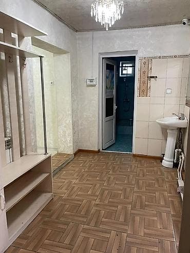 Үйлөр: 90 м², 4 бөлмө, Жылытылган — 6