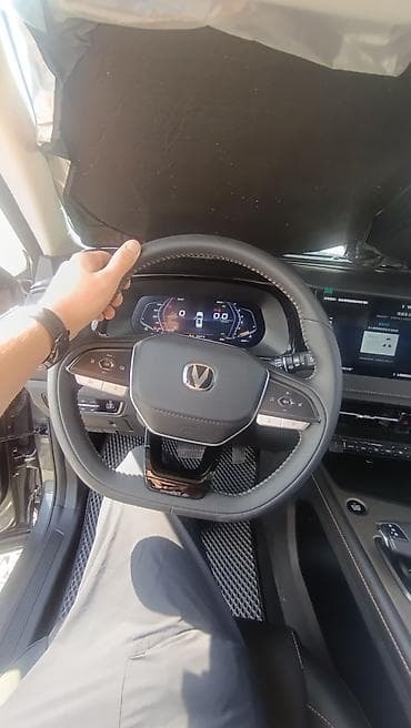 e2 byd: Changan X7 Plus: 2025 г., 1.5 л, Автомат, Бензин, Минивэн — 5