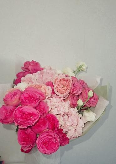Кухонные принадлежности: Цветы микс букет Элегантный пышный букет в розово‑кремовой гамме — 2