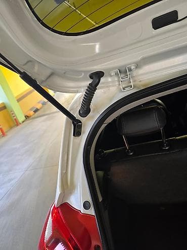 машина шевралет: Chevrolet Beretta: 2020 г., 0.1 л, Автомат, Бензин, Хэтчбэк — 8