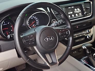 Продажа авто: Kia Carnival: 2020 г., Автомат, Минивэн — 3