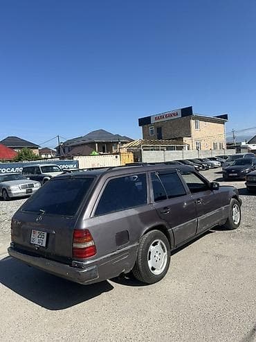 b v d: Mercedes-Benz E-Class: 1994 г., 2.2 л, Автомат, Газ, Универсал — 6