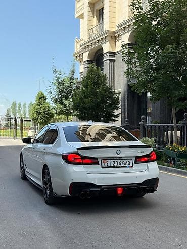 yuan plus byd: BMW 530: 2021 г., 2 л, Типтроник, Бензин, Седан — 6