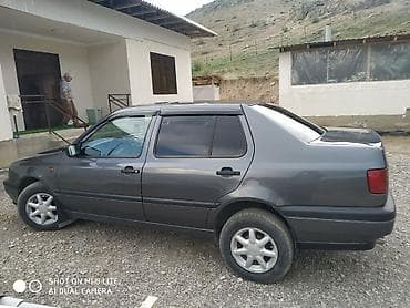 лобовые стекла ауди 80: Volkswagen Vento: 1992 г., 1.8 л, Седан — 6