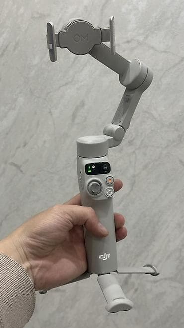 mi 4a: Стабилизатор для смартфона DJI OM (серия Osmo Mobile) — компактный — 1