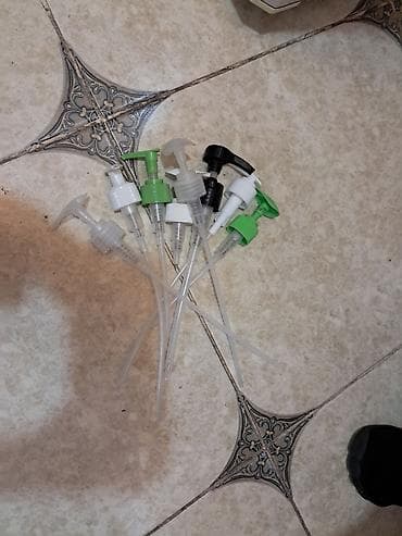 mini projector: Насадки-дозаторы (помпы) для бутылок,бесплатно, самовывоз — 1