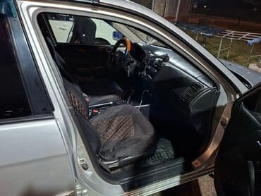 крыло нексия 1: Honda Civic: 2002 г., 1.6 л, Автомат, Бензиновая, Седан — 3