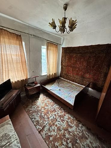 семья: 🏡 Продаётся полдома с земельным участком 3,40 сотки 📍 Район: Фучика / — 6