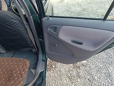 prius plus: Toyota Platz: 1999 г., 0.1 л, Автомат, Бензин, Седан — 10