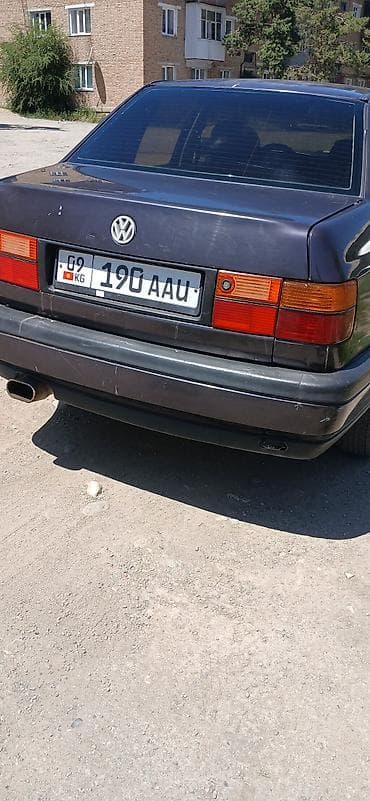 бампер срв 1: Volkswagen Passat: 1994 г., 1.7 л, Автомат, Бензин, Седан — 3