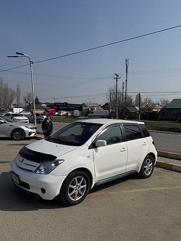 Toyota: Toyota Ist: 2003 г., 1.5 л, Автомат, Бензин, Хэтчбэк — 3
