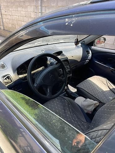 авто матор: Mitsubishi Carisma: 2002 г., 1.6 л, Механика, Бензин, Седан — 3