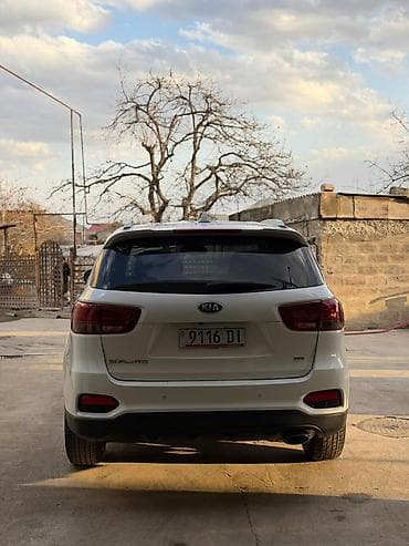 Kia: Kia Sorento: 2019 г., 2.4 л, Автомат, Бензин, Кроссовер — 7