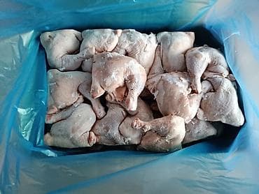 бутылированная вода: Замороженная куриная продукция, фасованная в коробки с вкладышем. 10кг — 9
