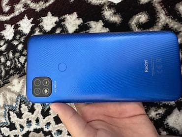 redmi 13 с: Смартфон Redmi (серия 9/10 уровня, с задней крышкой синего цвета и — 2