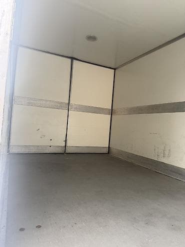 volvo tandem: Легкий грузовик, Mercedes-Benz — 8