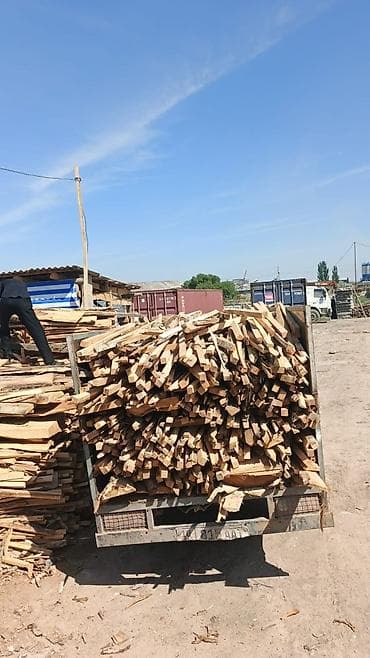 жумуш керек грузчик: Буйрутма берүү Хендай портер, Курулуш таштандыларын чыгаруу, Жүк ташуучу жумушчусу менен — 2